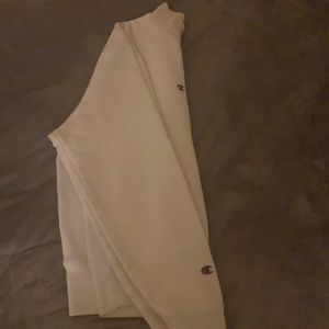 White champion sweater with high neck